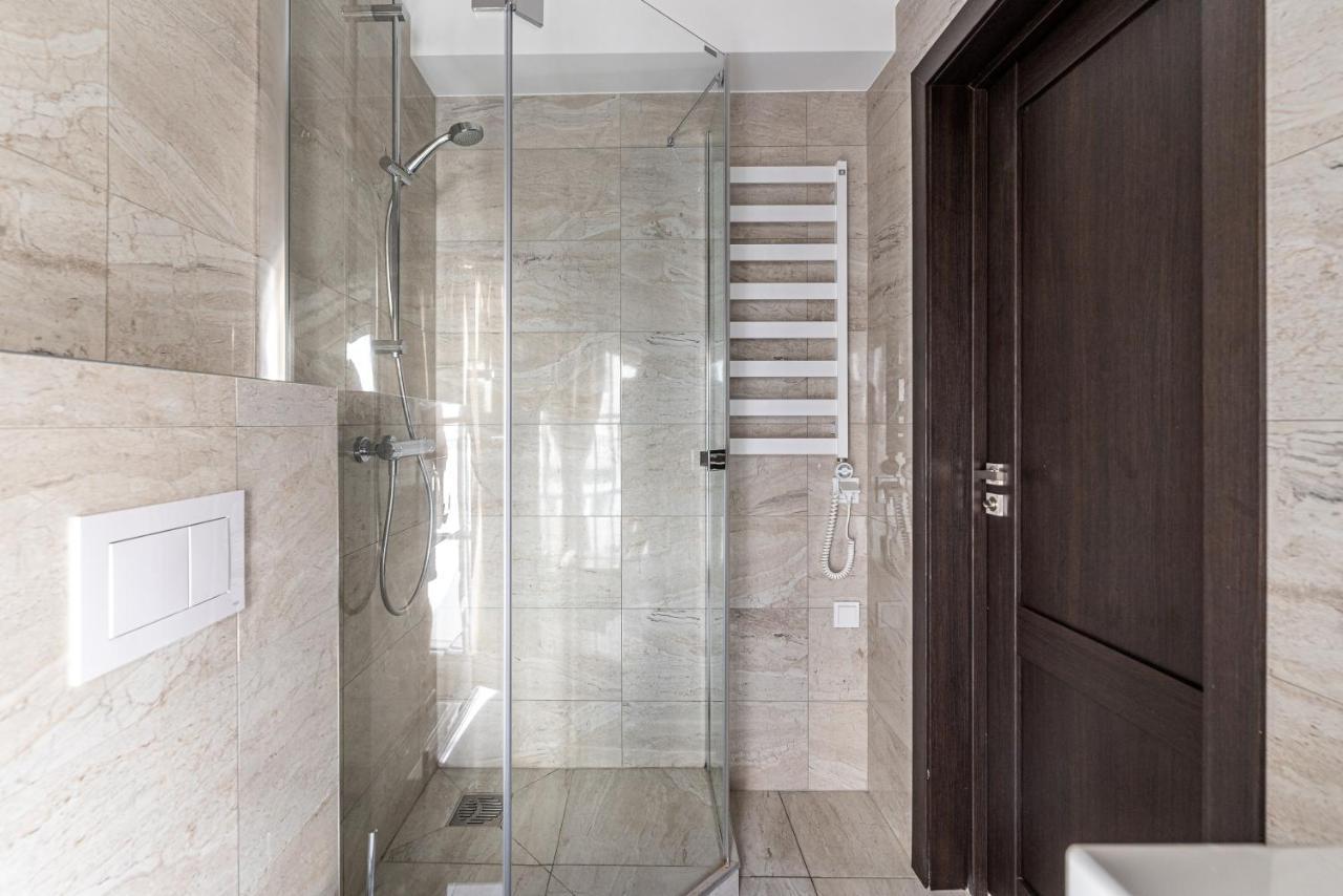 Sun Lighted Cathedral Square Studio Apartment Vilnius Exterior foto
